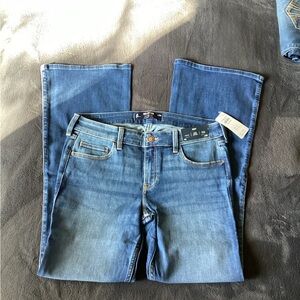 Hollister Women's Straight Leg Jeans in Blue